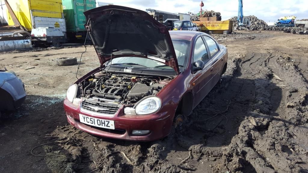 Chrysler Neon 2 2002 - фото №1