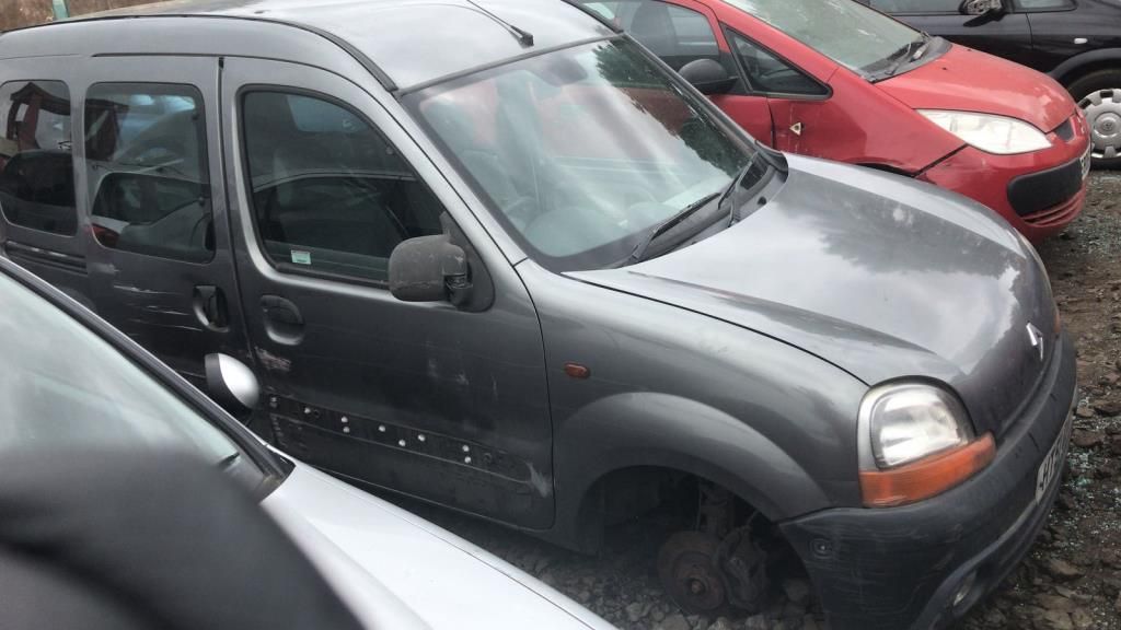 Renault Kangoo 2001 - фото №1