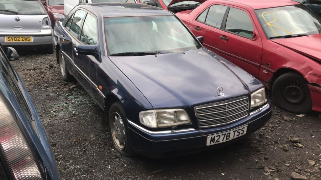 Mercedes-Benz C-Класс W202/S202 W202 1996 - фото №1