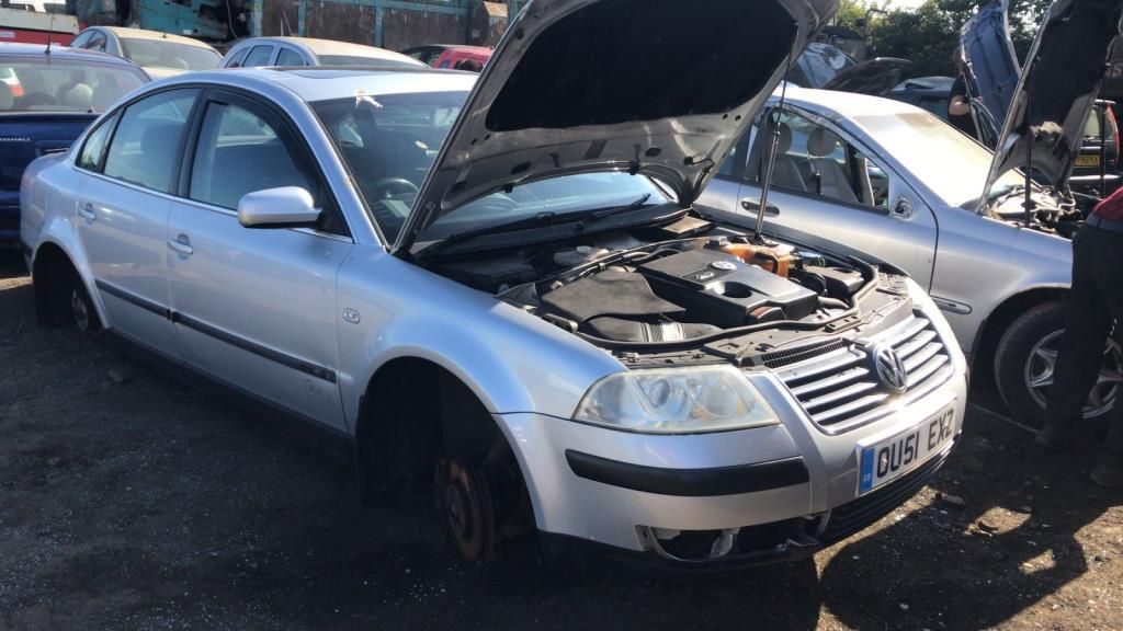 Volkswagen Passat B5 2001 - фото №1
