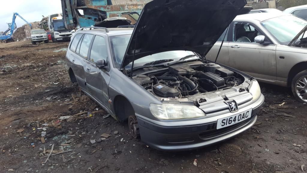 Peugeot 406 1998 - фото №1