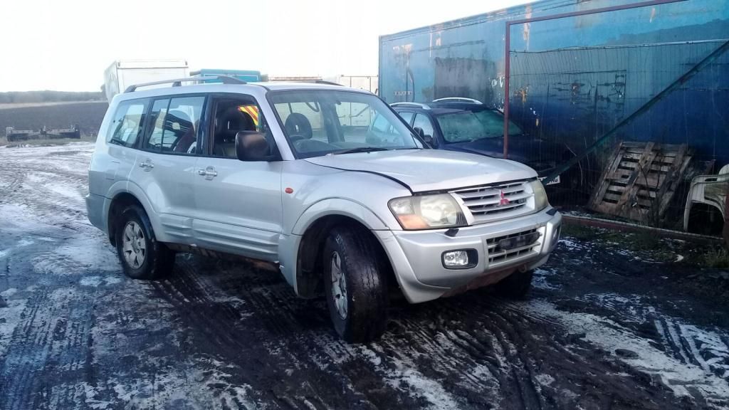 Mitsubishi Pajero 3 V70 2002 - фото №1