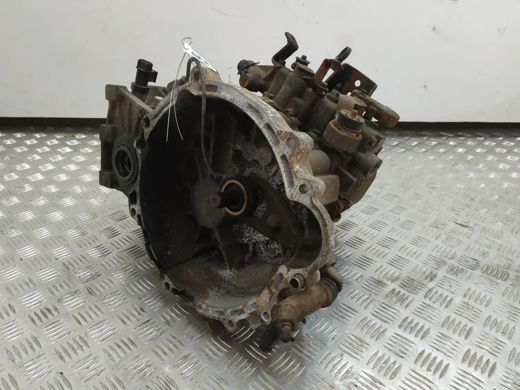 КПП механическая (МКПП) Hyundai Matrix 1 поколение FC 2003, 1.5 л., CRDi, дизель, 5МКПП, красный, минивэн, передний привод, правый руль, P51767, M5CF2
