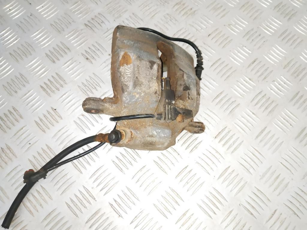 суппорт передний правый Mercedes-Benz C-Класс W203/S203/CL203 W203 2002, 1.8 л., Kompr, M 271.946, бензин, АКПП, cubanitsilber / 723, седан, задний привод, правый руль, A0014209583, A0034202283
