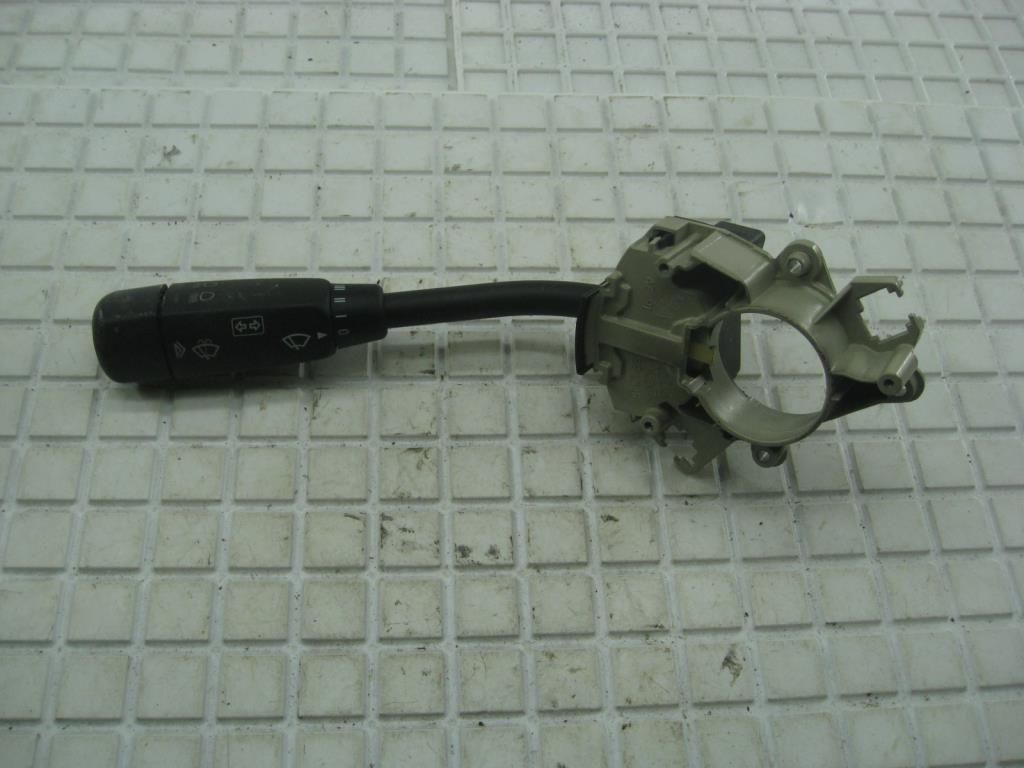 переключатель подрулевой (стрекоза) Mercedes-Benz C-Класс W203/S203/CL203 W203 2003, 2.0 л., Kompr, M 111.955, бензин, АКПП, бордовый, седан, задний привод, правый руль, 2035450010