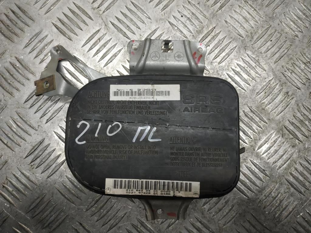 подушка безопасности дверная Mercedes-Benz E-Класс W210/S210 [рестайлинг] 2000, 2.2 л., CDi, OM 611.961, дизель, АКПП, серебро, седан, задний привод, правый руль, 2108600505, 2108601105