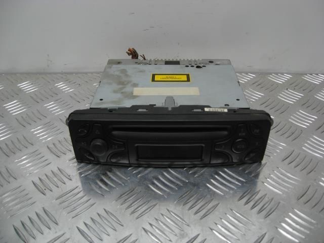 магнитола Mercedes-Benz C-Класс W203/S203/CL203 2003, 2.7 л., CDi, OM 612.962, дизель, 6МКПП, brillantsilber / 744, седан, задний привод, правый руль, A2038201286, A2038202286, A2038201786