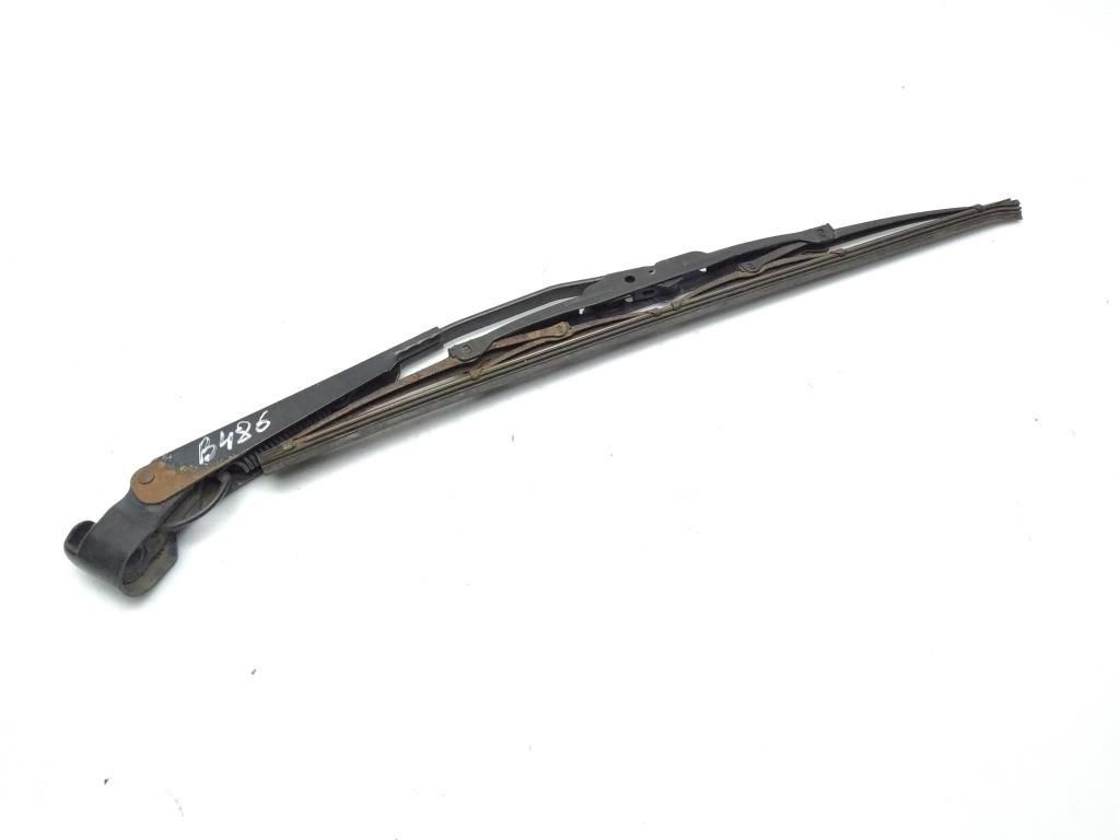 щеткодержатель задний Mercedes-Benz M-Класс W163 2000, 2.7 л., CDi, OM 612.963, дизель, АКПП, синий, 366, внедорожник 5 дв., полный привод, правый руль, A1638200144, A1638201944