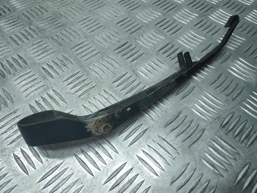 щеткодержатель задний BMW X5 E53 2002, 3.0 л., i, M54 B30 (306S3), бензин, 5МКПП, black saphir / 475, внедорожник 5 дв., полный привод, правый руль, 706807601