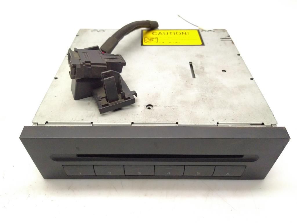 CD-чейнджер Mercedes-Benz E-Класс W211/S211 [рестайлинг] 2007, 3.0 л., i, M 272.940, бензин, АКПП, черный, 197u, седан, задний привод, правый руль, A2118202489, A2118703889, A2118275542
