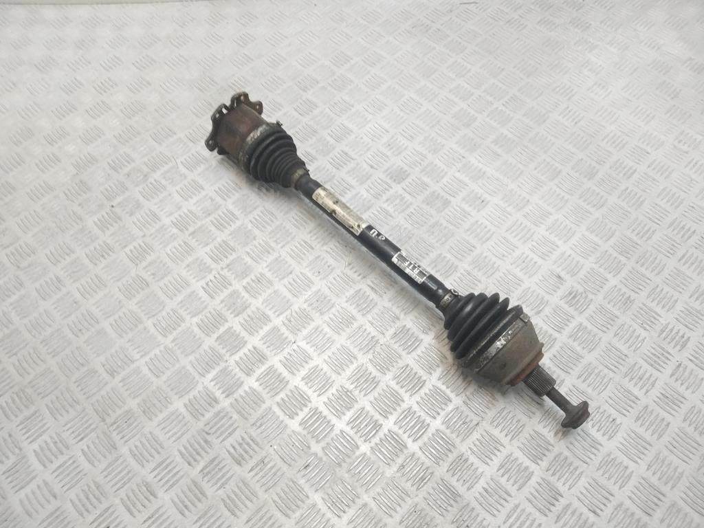 полуось передняя правая (приводной вал, ШРУС) Volkswagen Phaeton 1 поколение 2005, 3.0 л., TDi, BMK, дизель, АКПП, reflex silver / la7w, седан, полный привод, правый руль, 3D0407271F