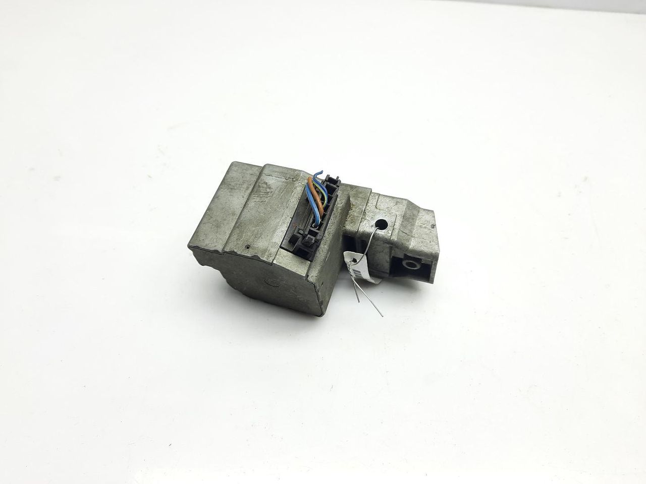 блокиратор рулевого управления Mercedes-Benz E-Класс W210/S210 S210 1998, 3.0 л., TD, OM 606.962, дизель, АКПП, серебро, универсал, задний привод, правый руль