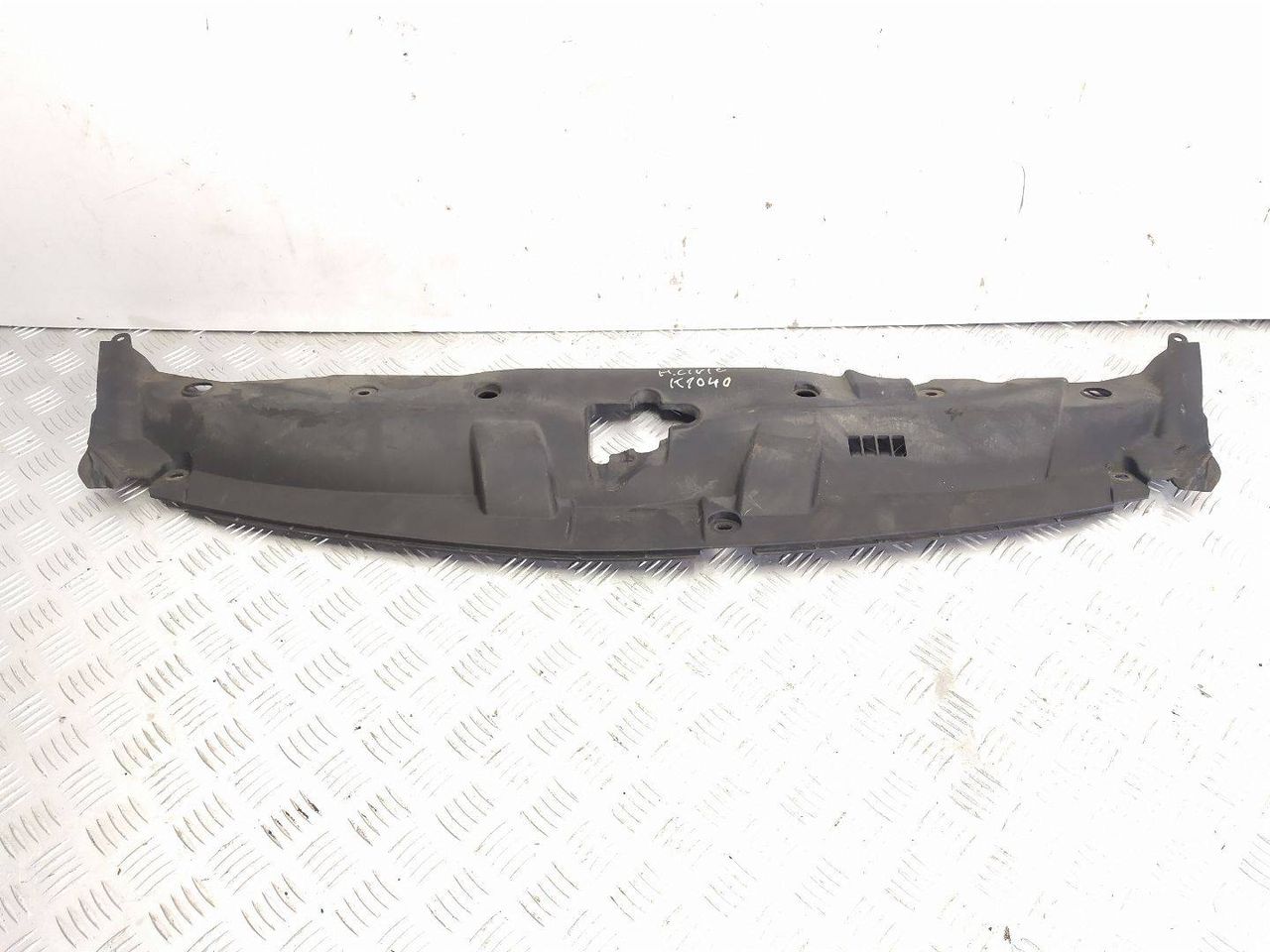 накладка декоративная Honda Civic 8 поколение FD3 2007, 1.4 л., i, гибрид, вариатор, proton blue / b537m, седан, передний привод, правый руль, 71125SNB