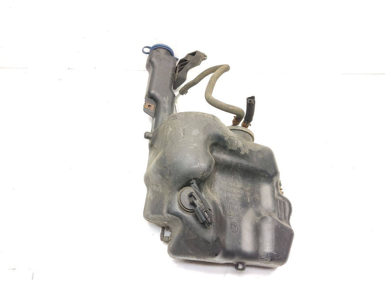 бачок омывателя Mercedes-Benz E-Класс W212/S212/C207/A207 S212 2011, 2.1 л., CDi, OM 651.924, дизель, АКПП, iridiumsilber / 775, универсал, задний привод, правый руль, A2048602060