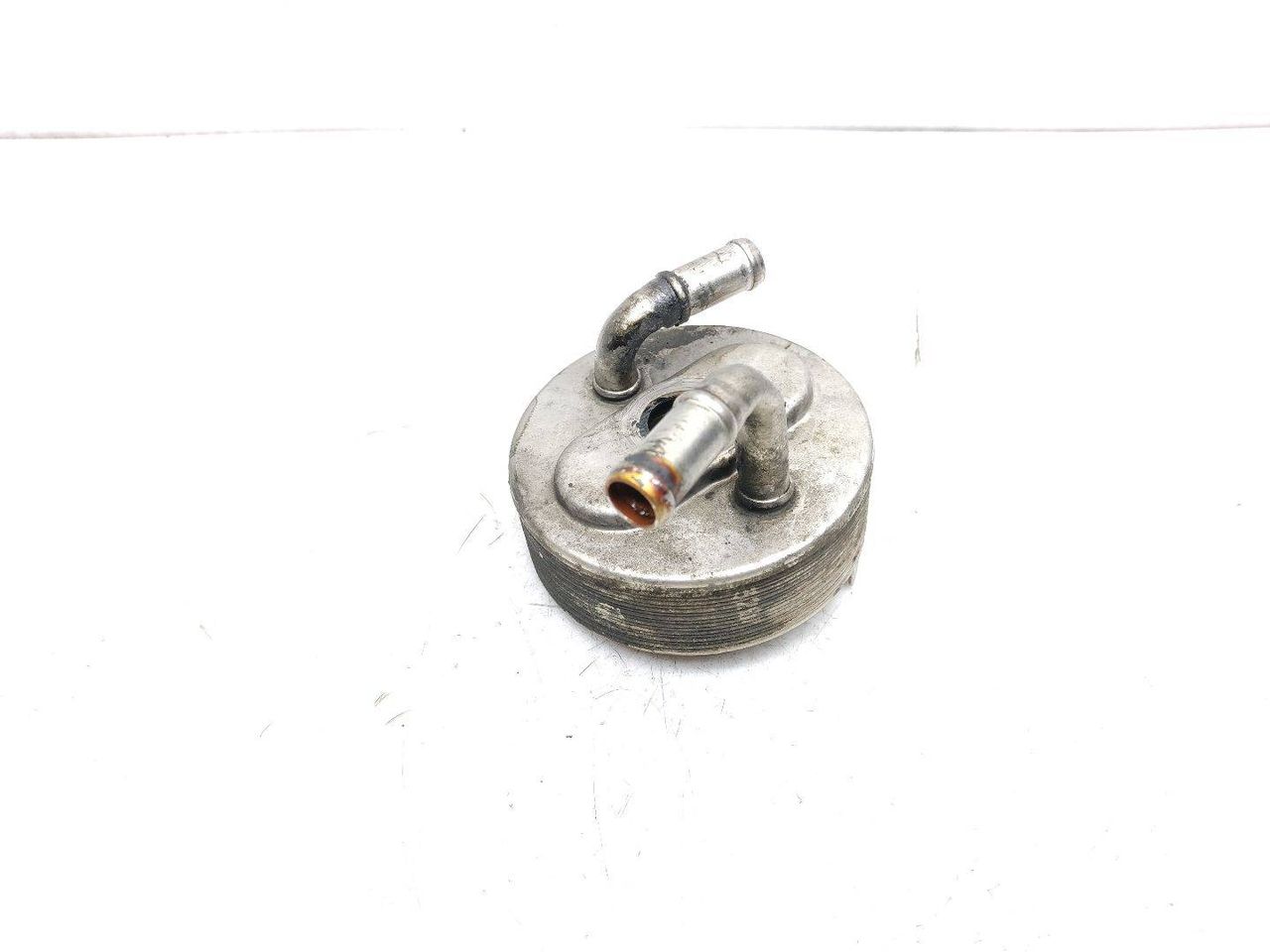 теплообменник масляного фильтра Toyota Previa 2 поколение XR30 2002, 2.0 л., D-4D, 1CD-FTV, дизель, 5МКПП, серый, минивэн, передний привод, правый руль