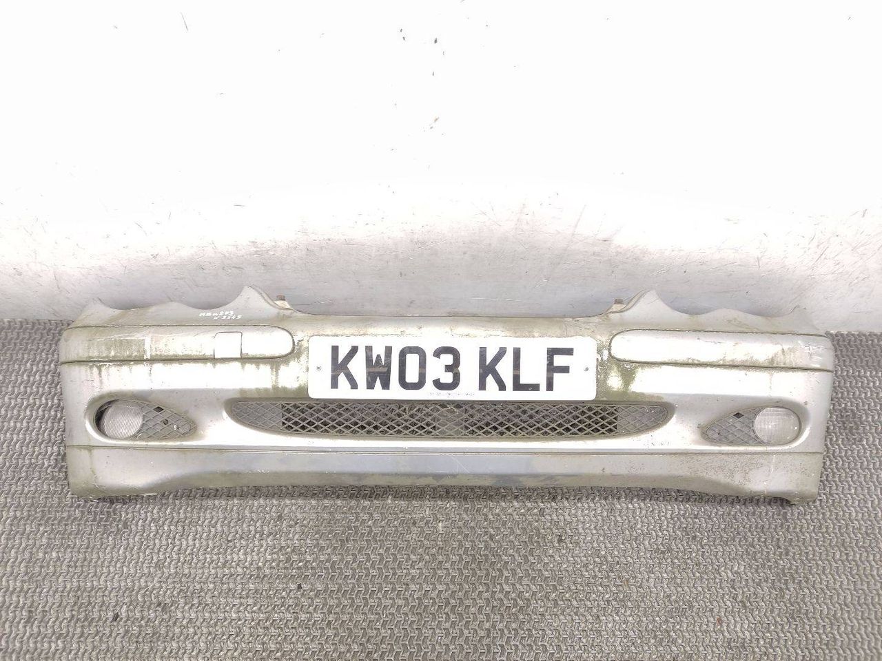 бампер передний Mercedes-Benz C-Класс W203/S203/CL203 W203 2003, 1.8 л., Kompr, M 271.946, бензин, АКПП, brillantsilber / 744, седан, задний привод, правый руль, A2038850025