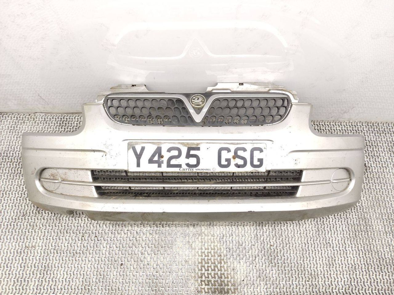 бампер передний Opel Agila 1 поколение (A) 2001, 1.0 л., i, Z 10 XE, бензин, 5МКПП, серебро, хетчбэк 5 дв., передний привод, правый руль, 422495135