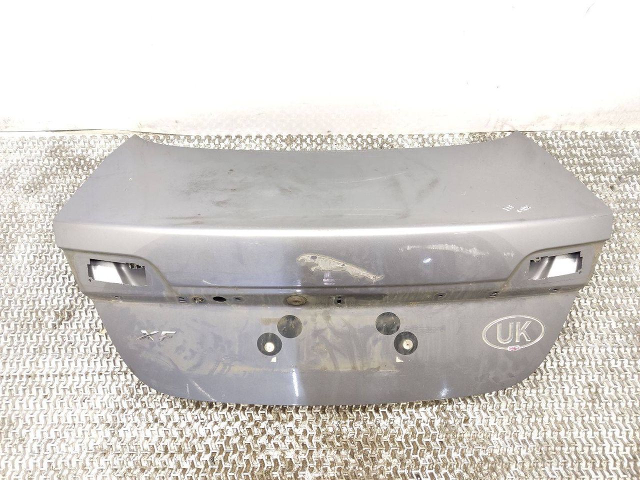 крышка багажника (дверь 3-5) Jaguar XF X250 250 2009, 3.0 л., D, AJV6D, дизель, АКПП, lunar grey / ljz, седан, задний привод, правый руль, C2Z1292, 8X2340110AC