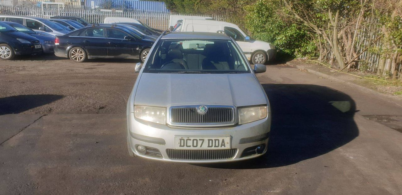 Skoda Fabia рест. 6Y 2007 - фото №1