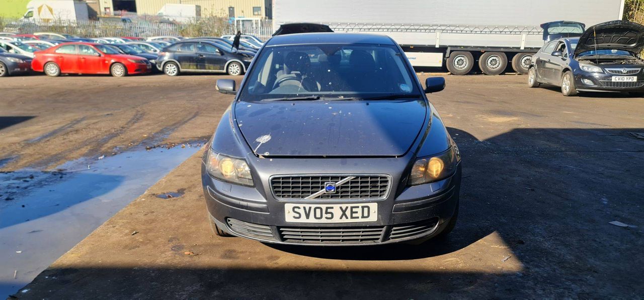 Volvo S40 2 2005 - фото №1