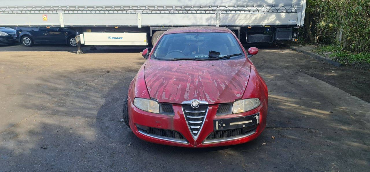 Alfa Romeo GT 937 2008 - фото №1