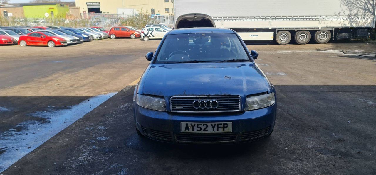 Audi A4 B6 2002 - фото №1