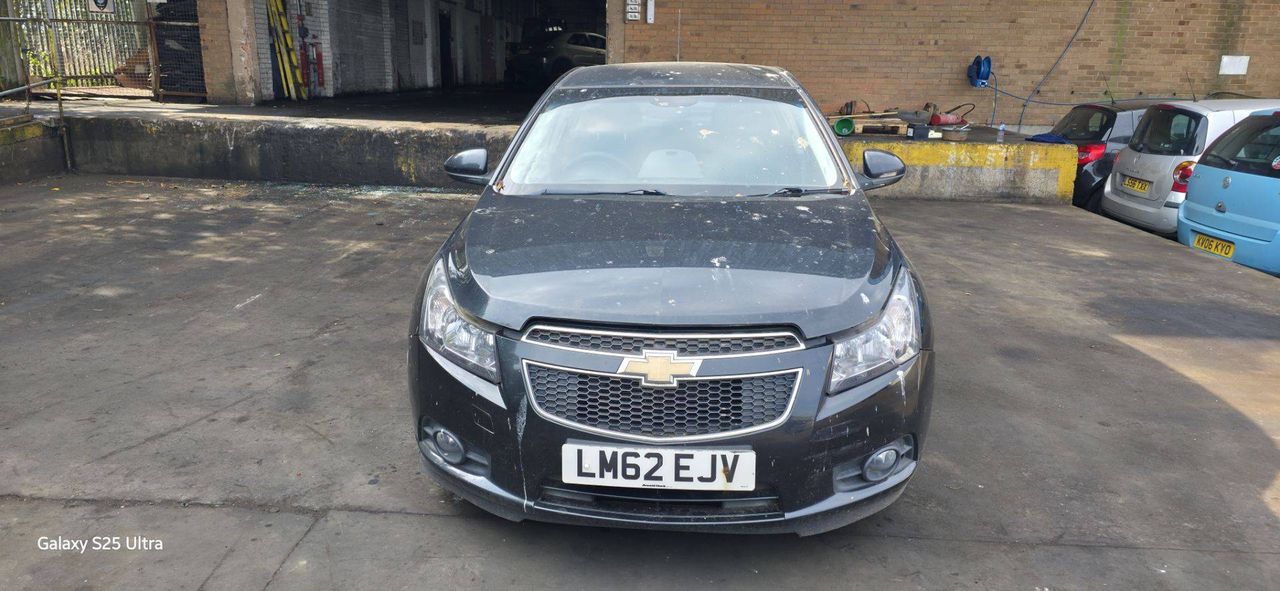 Chevrolet Cruze J305 2012 - фото №1