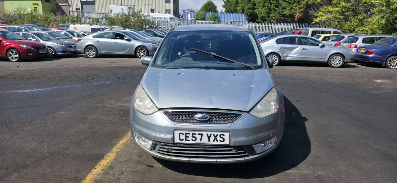 Ford Galaxy 2 2007 - фото №1