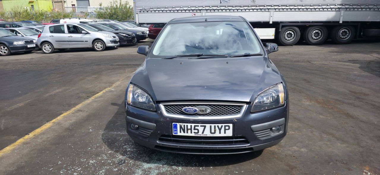Ford Focus 2 2008 - фото №1