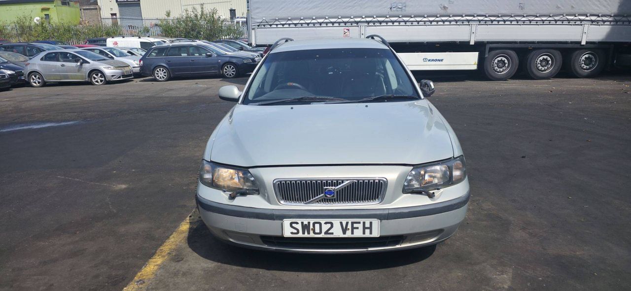 Volvo V70 2 2002 - фото №1