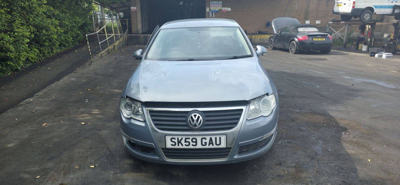 Volkswagen Passat B6 2009 - фото №1