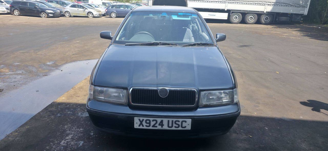Skoda Octavia (A4) рест. 1U 2000 - фото №1