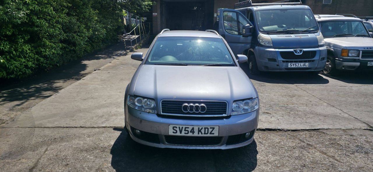 Audi A4 B6 2004 - фото №1