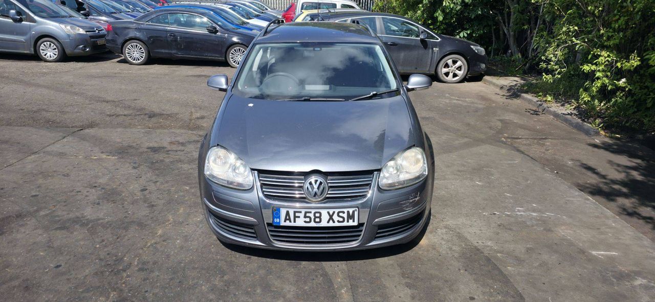 Volkswagen Golf 5 2008 - фото №1