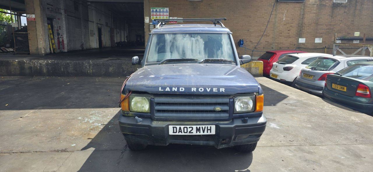 Land Rover Discovery 2 L318 2001 - фото №1