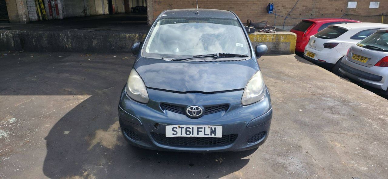 Toyota Aygo AB10 рест. 2011 - фото №1