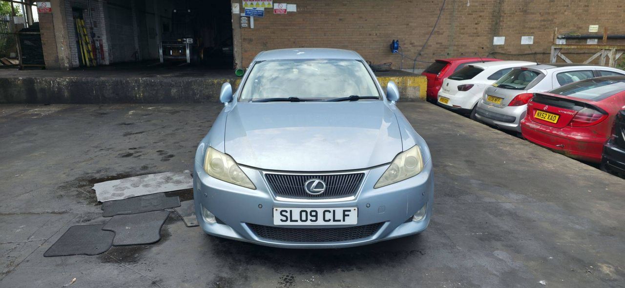Lexus IS 2 (XE20) рест. XE20 2008 - фото №1
