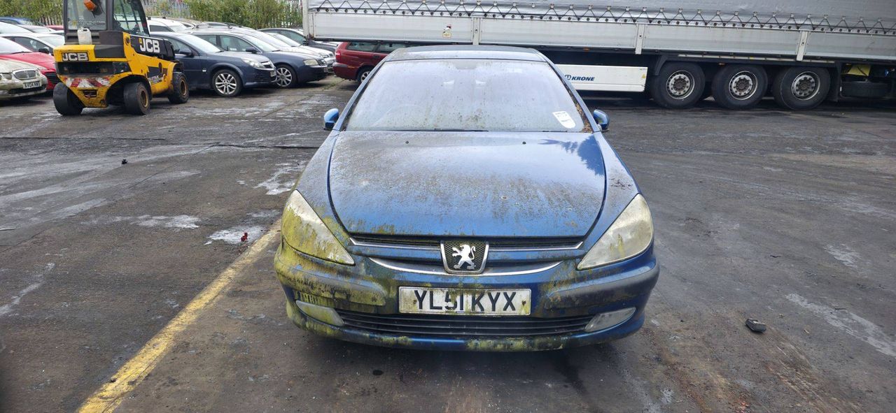 Peugeot 607 2001 - фото №1