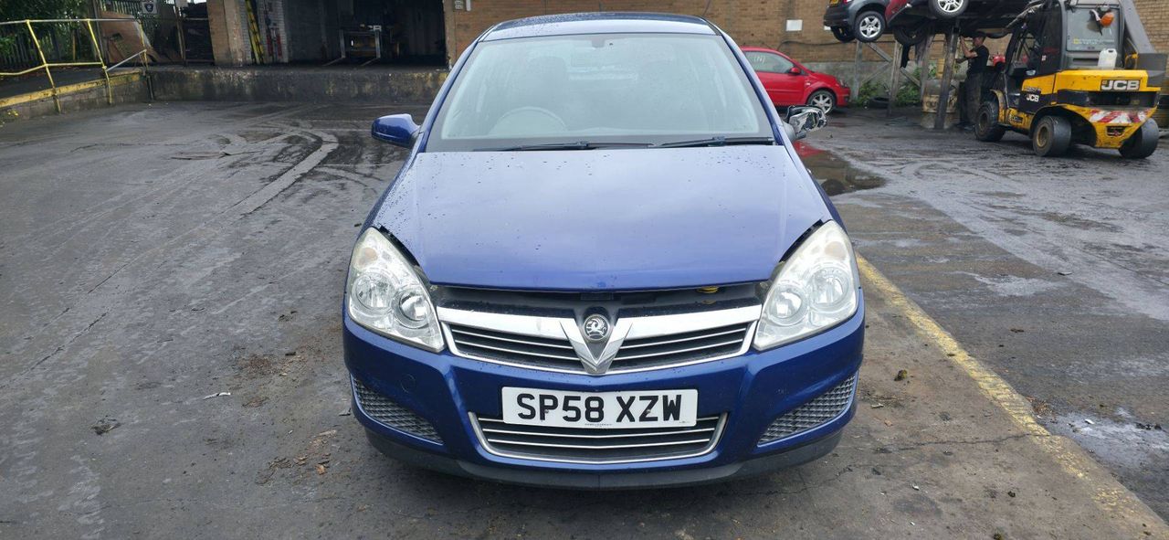 Opel Astra H/Family рест. 2008 - фото №1