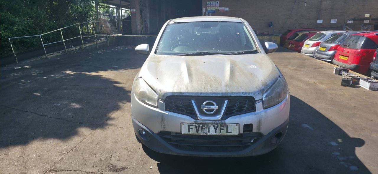Nissan Qashqai J10 рест. J10 2011 - фото №1