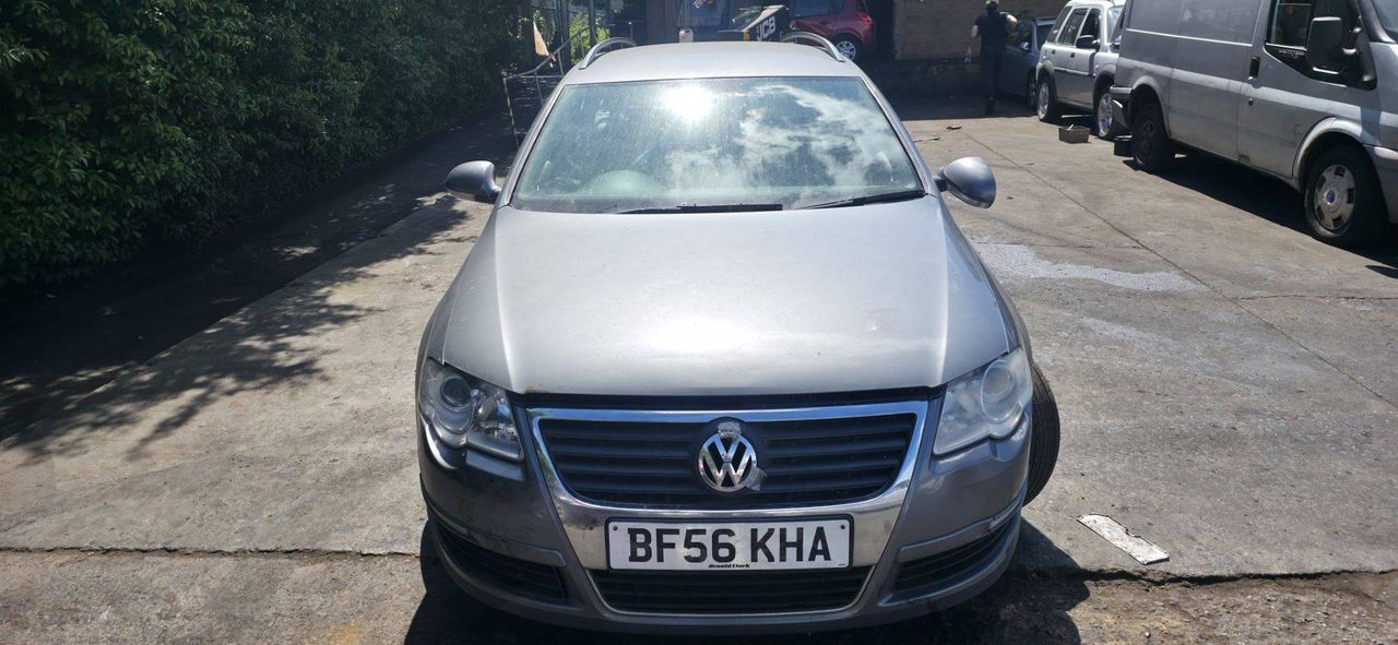 Volkswagen Passat B6 2007 - фото №1