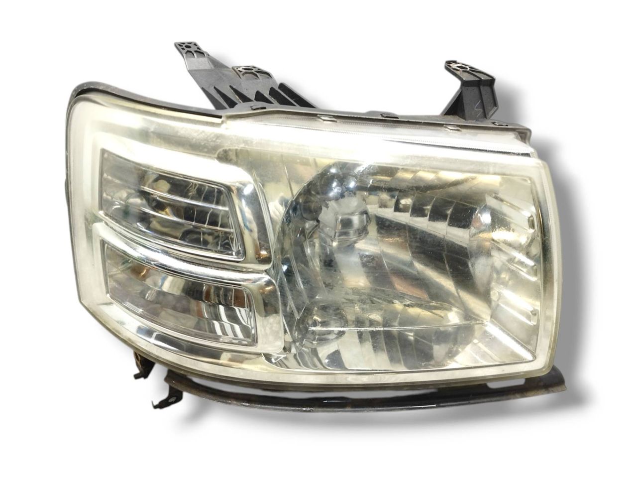 Фара галоген правая Ford Ranger 2 поколение 2008, 2.5 л., TDCi, WLAA, дизель, 5МКПП, cool white / cwfa, пикап, полный привод, правый руль, 6M34-13100-BD