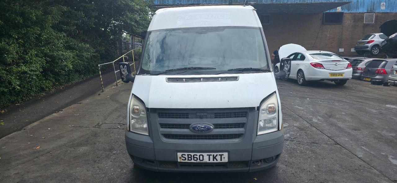 Ford Transit 7 2010 - фото №1