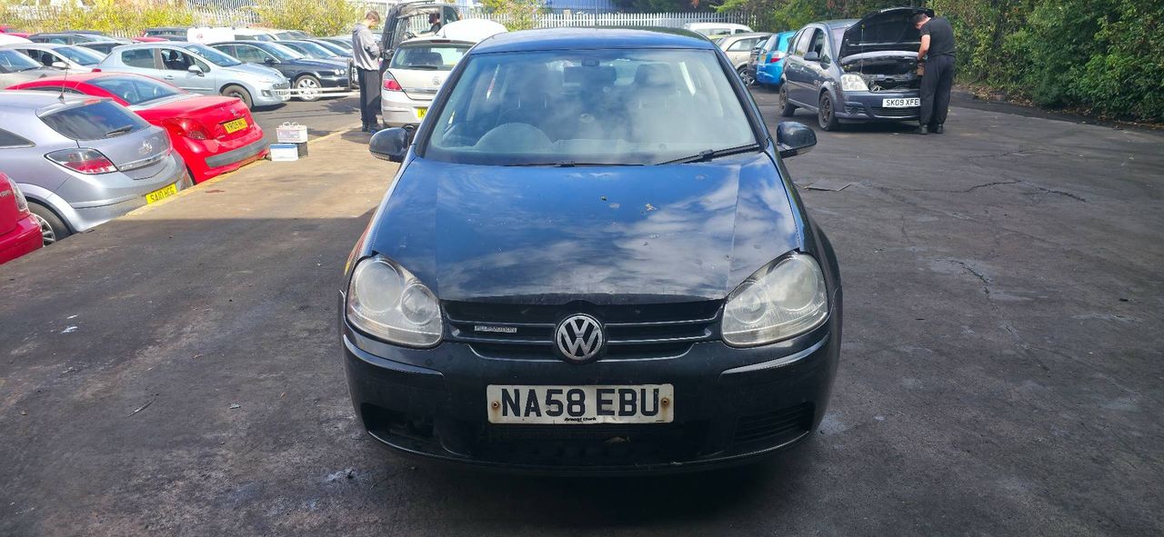 Volkswagen Golf 5 2008 - фото №1