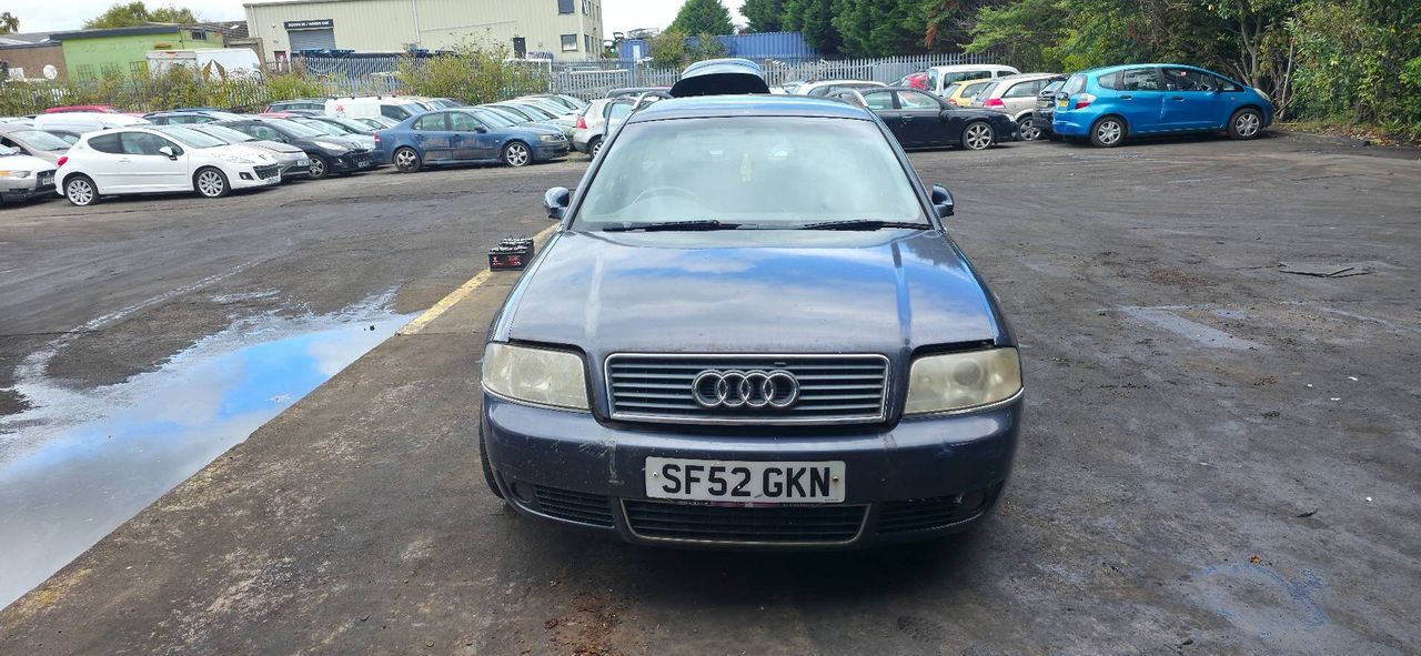 Audi A6 C5 рест. 2002 - фото №1