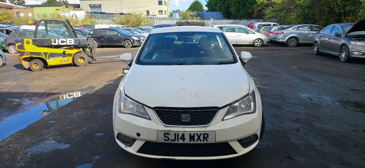 SEAT Ibiza 4 рест. 2014 - фото №1