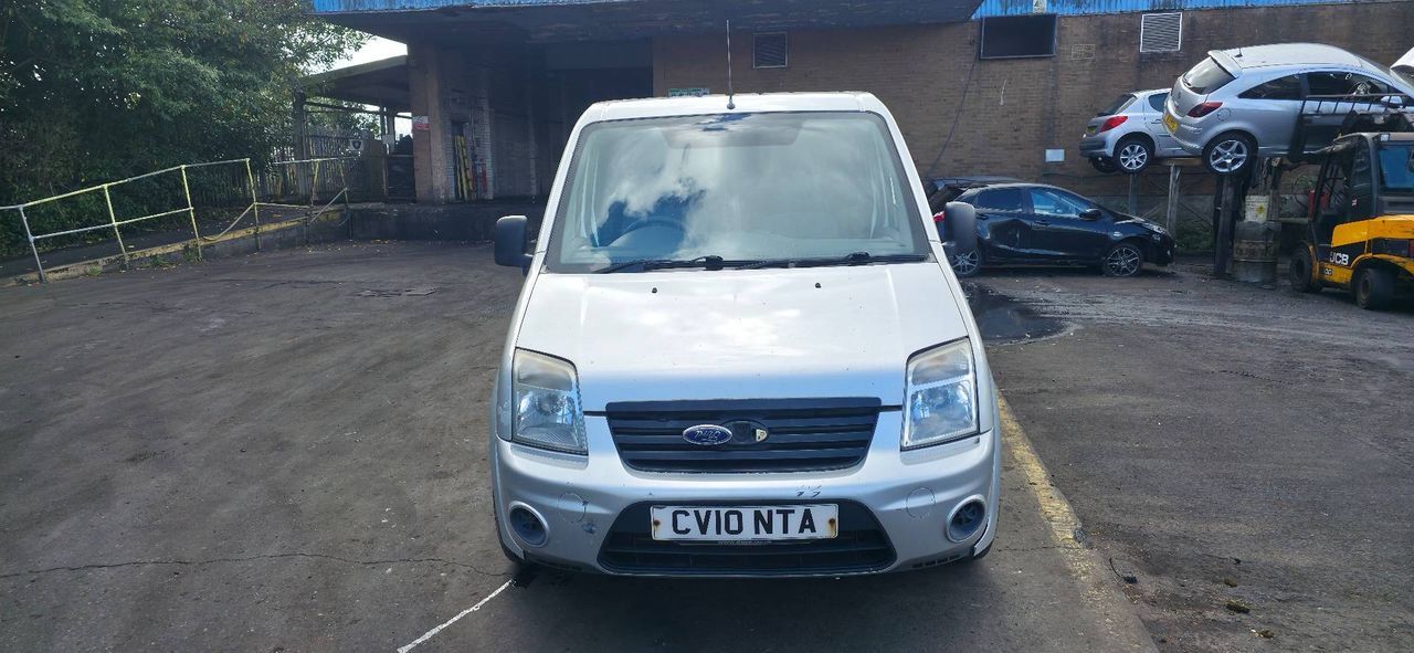 Ford Transit Connect рест. 2010 - фото №1