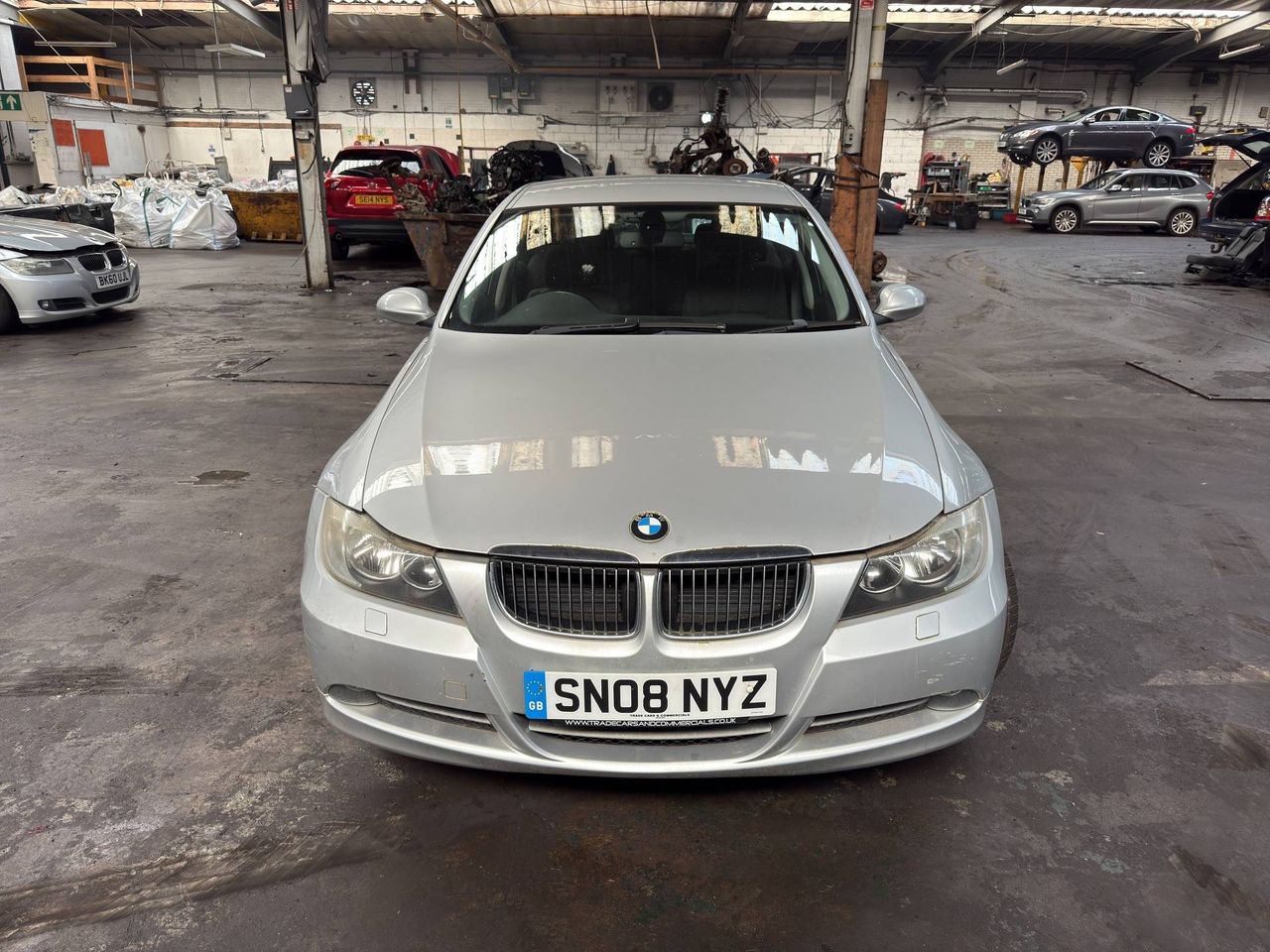 BMW 3 E90/E91/E92/E93 рест. E90 2008 - фото №1