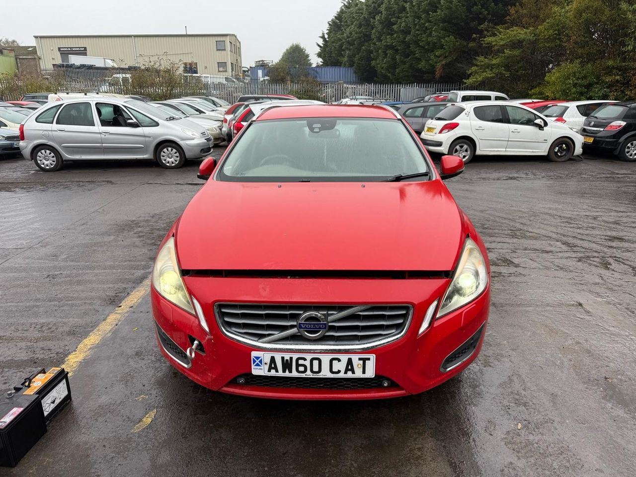 Volvo V60 2011 - фото №1