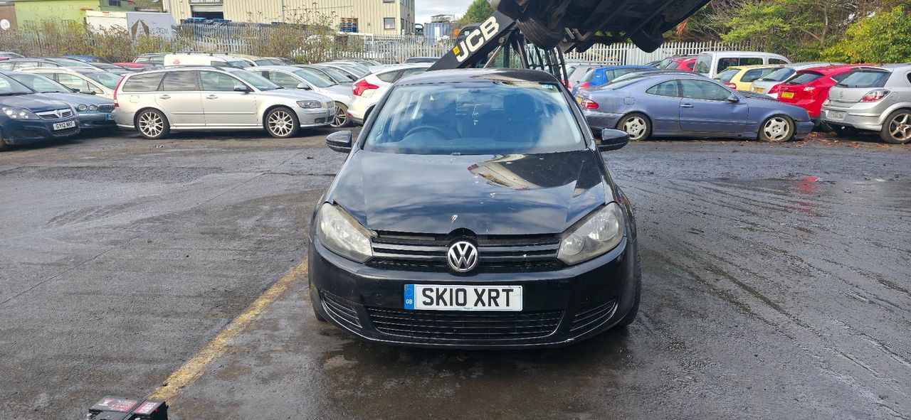 Volkswagen Golf 6 2010 - фото №1